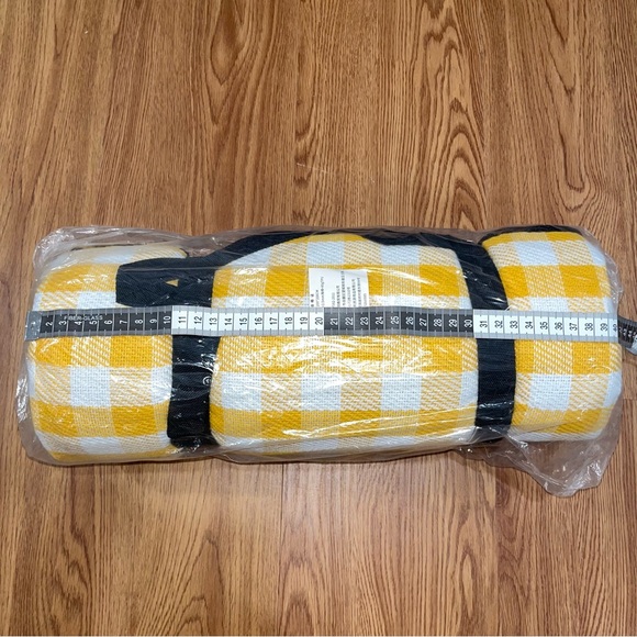 Large Picnic Mat - Picture 4 of 6